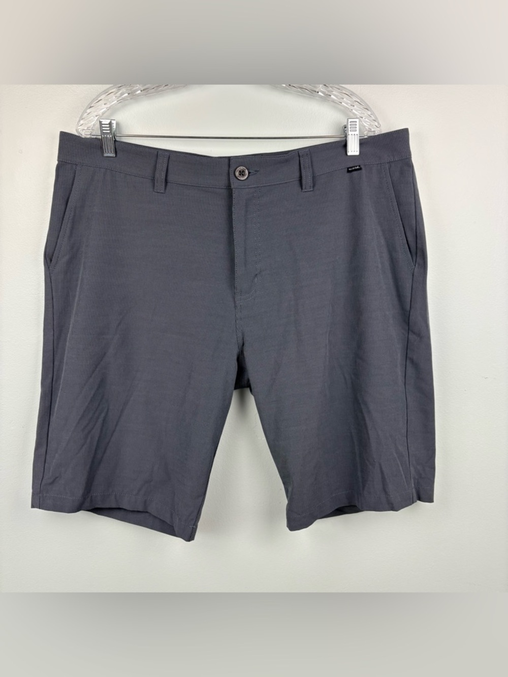 TravisMathew Performance Golf Shorts 4 Way Stretch 10” In Charcoal Gray Sz 38